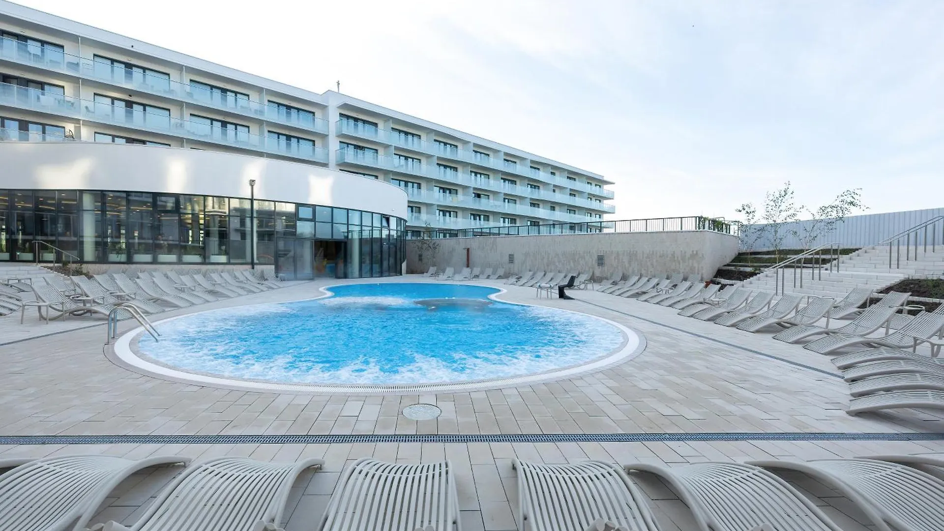Family Apartment With Gym And Swimming Pool By Renters Prestige Kolobrzeg