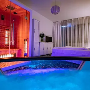 Rodzinny Sauna&jacuzzi Arka Medical Kolberg